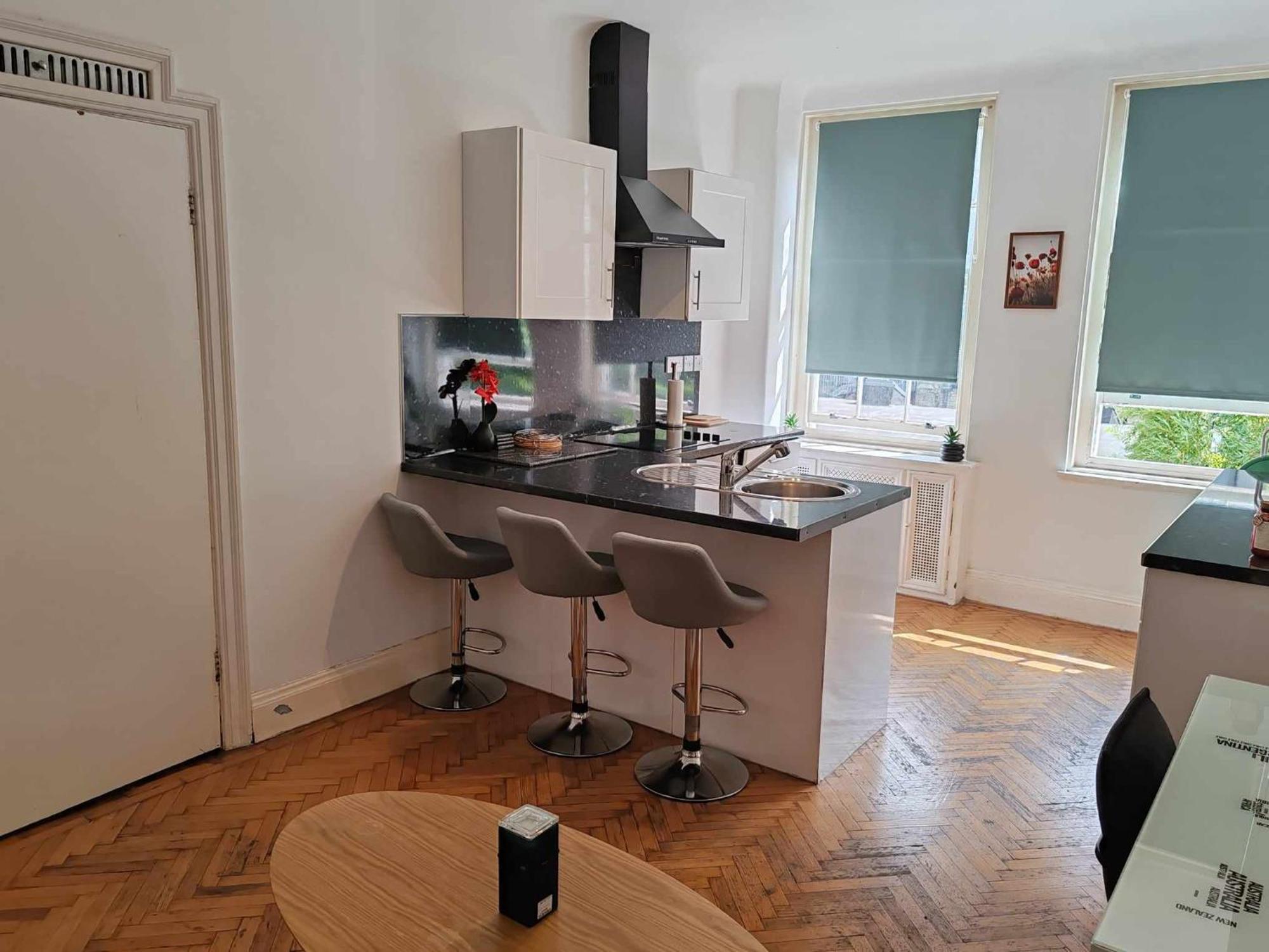 One Bedroom Apartment By Bayswater, Hyde Park Londra Exterior foto