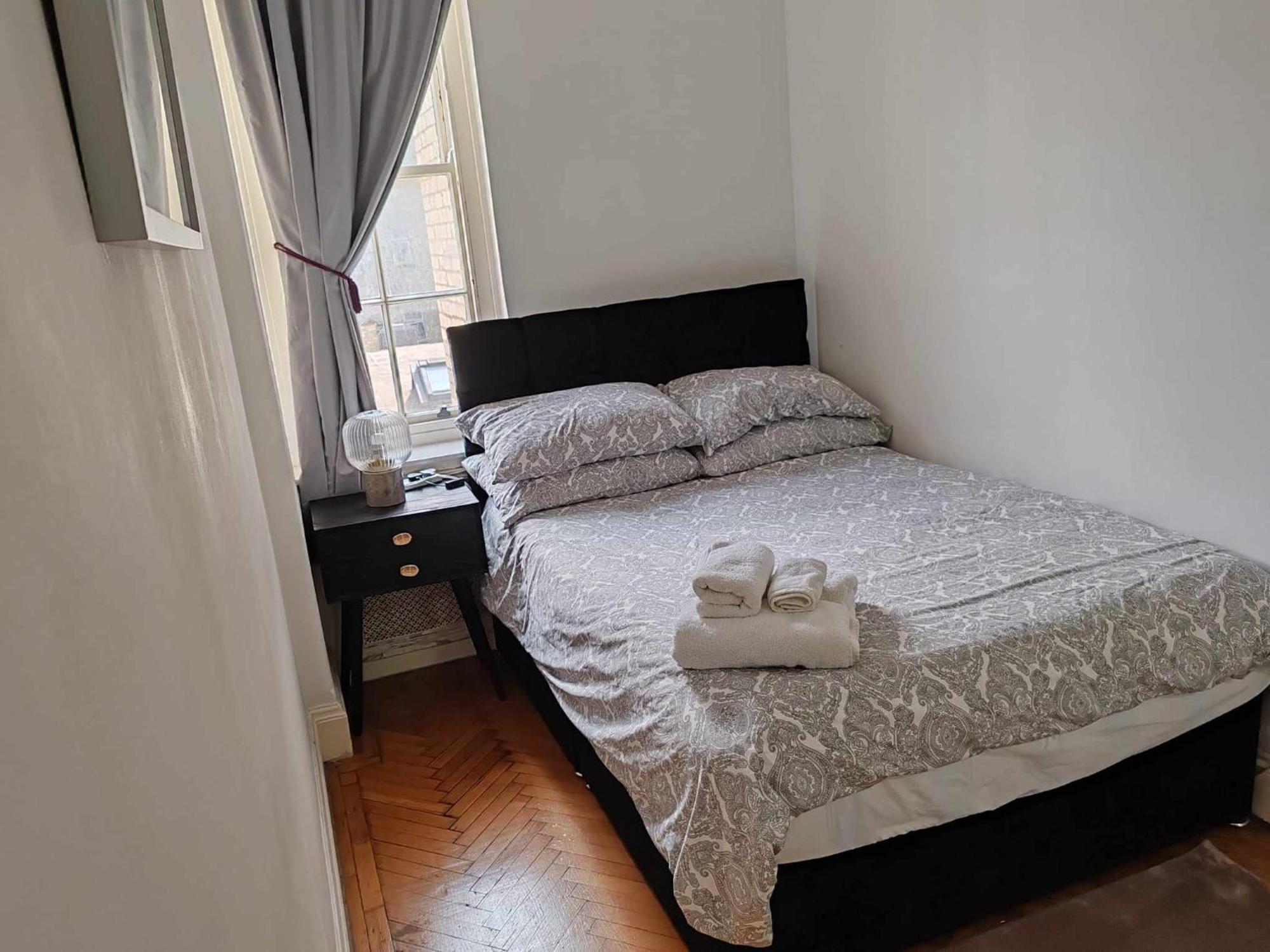 One Bedroom Apartment By Bayswater, Hyde Park Londra Exterior foto